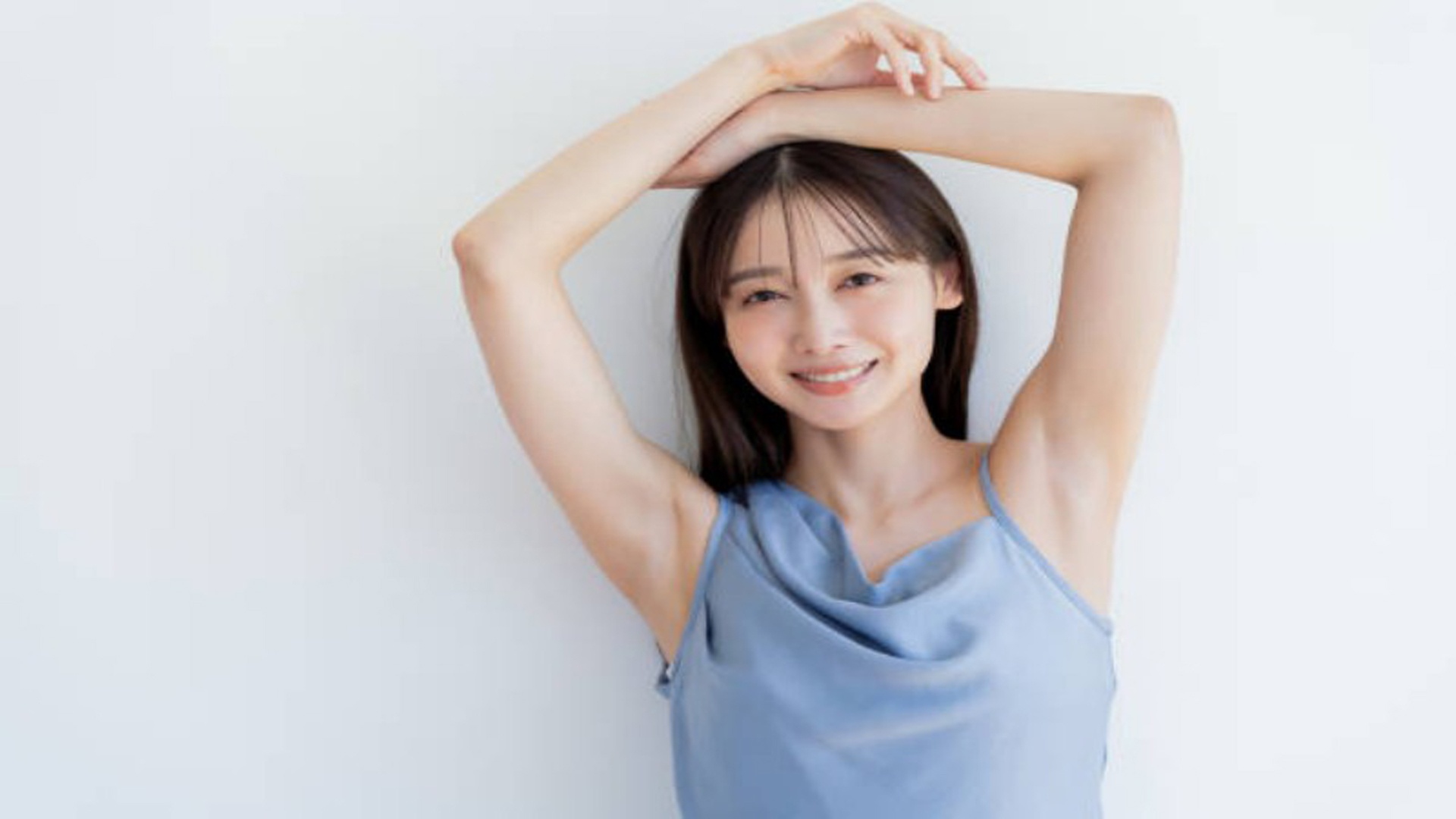 Ice-cooling IPL hair removal device